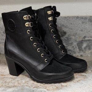 NWT Gianni Bernini Keeryn Lace Up Lug Sole Boots
